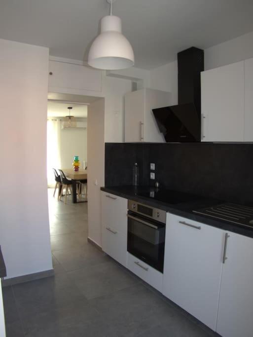 Appartement Terre Et Mer Hyères Eksteriør bilde